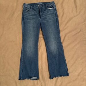 Old Navy High Rise WOW Flare Women's Jeans – Size 14